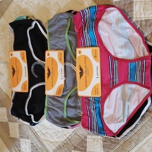 Nwt 9 pairs underwear